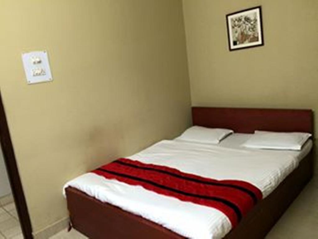 Breeze Hotel Siliguri Eksteriør billede